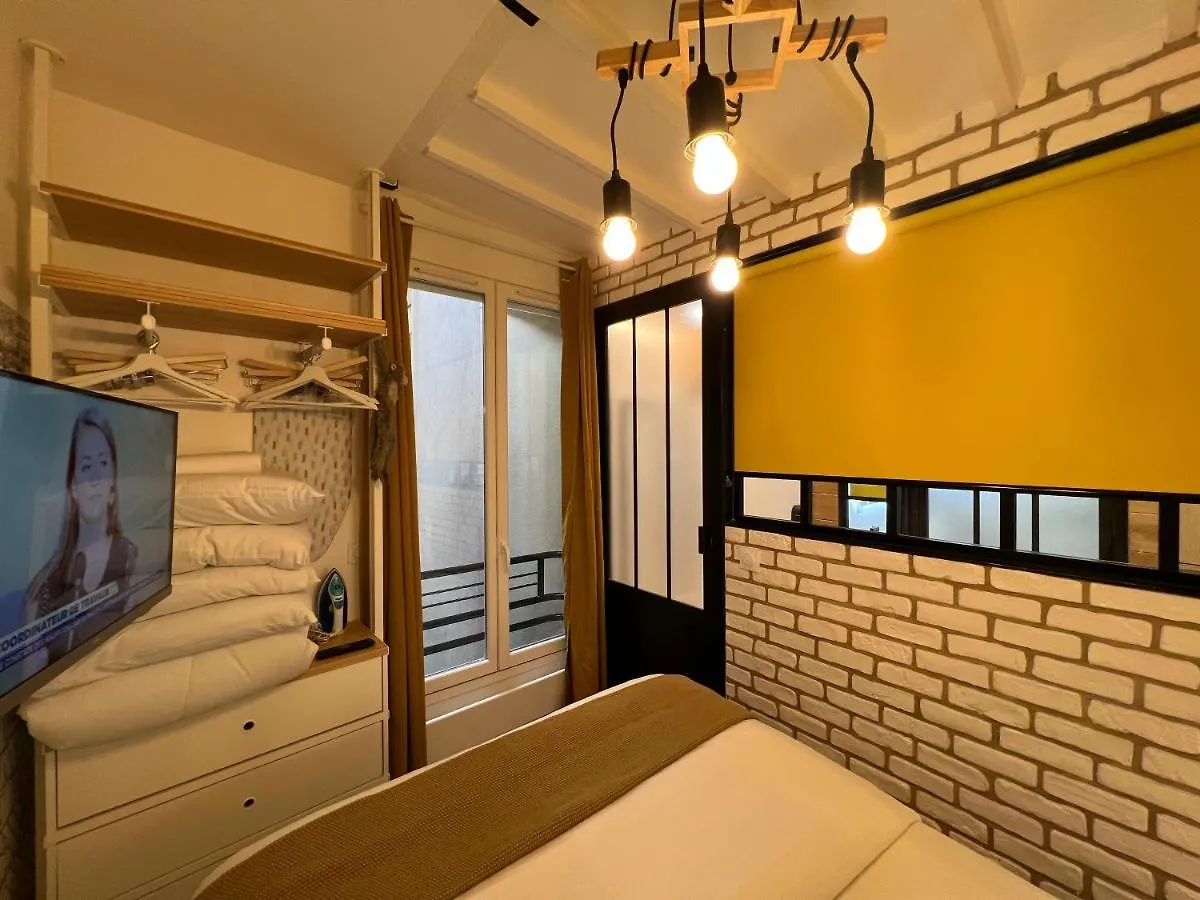 Appartement Montmartre Sacre Coeur Paris 0*,  France